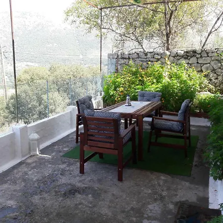 Spiros House * Makriotika