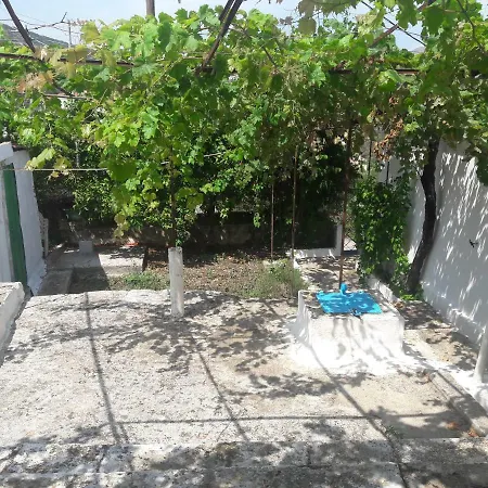 Spiros House Tatil Evi Makriotika
