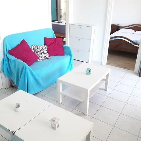 Dom wakacyjny Spiros House